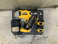 Dewalt dcn692 tacker - afbeelding 3 van  4