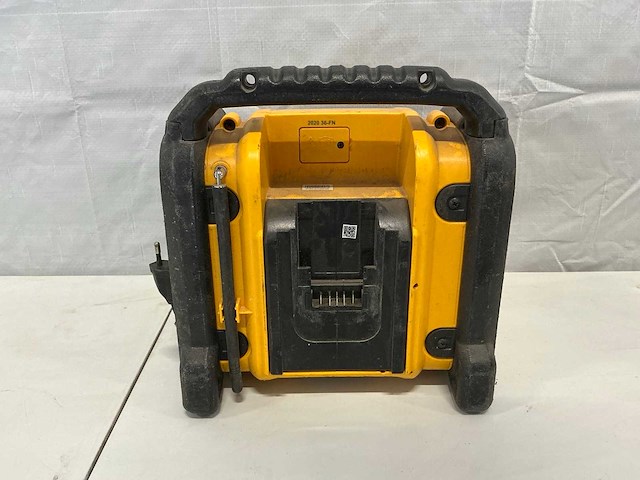 Dewalt dcr019 bouwradio - afbeelding 4 van  4