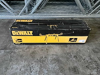 Dewalt de7033 onderstel voor afkortzaag - in doos - afbeelding 2 van  3