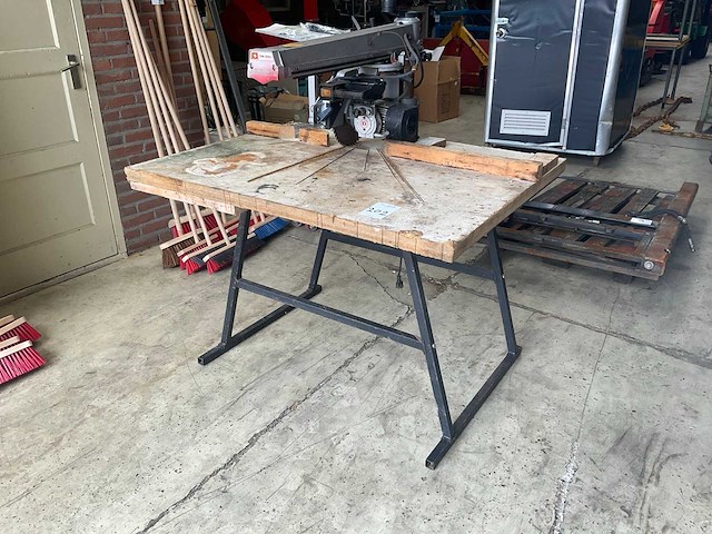 Dewalt dw 1502 afkortzaag - afbeelding 1 van  5