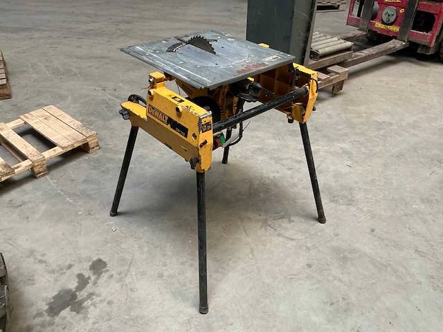 Dewalt dw 743 afkortcirkelzaagmachine - afbeelding 5 van  10