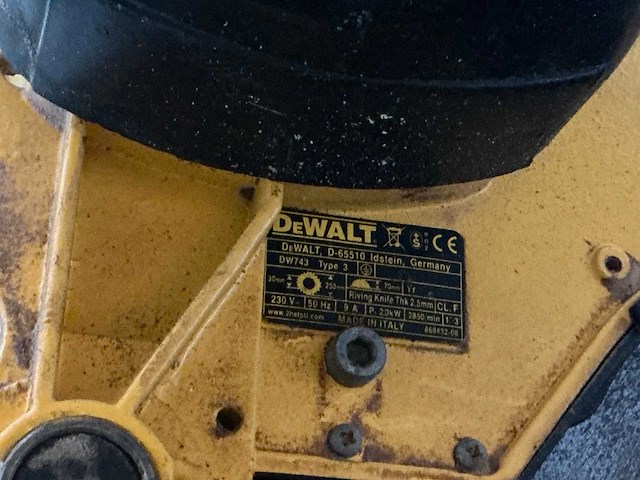 Dewalt dw 743 afkortcirkelzaagmachine - afbeelding 10 van  10