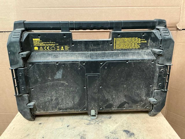 Dewalt dw st1-75659-qw radio - afbeelding 3 van  6