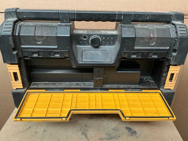 Dewalt dw st1-75659-qw radio - afbeelding 4 van  6