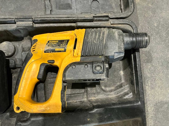 Dewalt dw004 accu sds+ boormachine - afbeelding 4 van  4