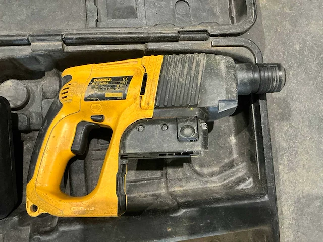 Dewalt dw004 accu sds+ boormachine - afbeelding 4 van  4