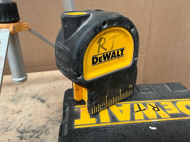 Dewalt dw082 bouwlaser - afbeelding 2 van  8