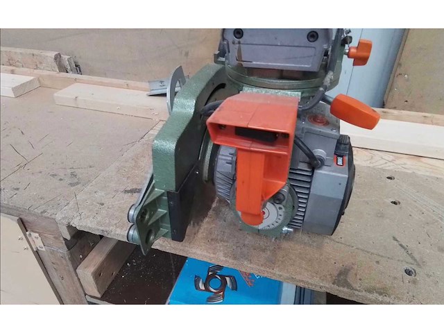 Dewalt dw125 afkortzaag - afbeelding 2 van  6