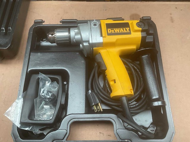 Dewalt dw130 boormachine - afbeelding 2 van  6