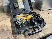 Dewalt dw331k decoupeerzaag - afbeelding 1 van  2