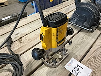 Dewalt dw614 bovenfrees - afbeelding 2 van  4