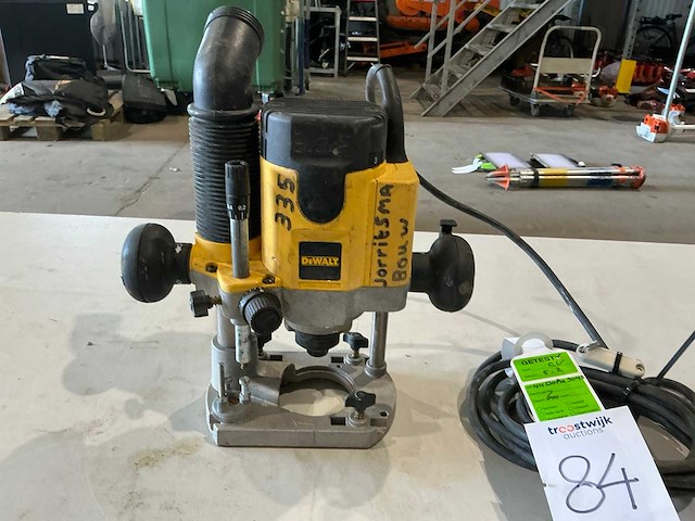 Dewalt dw621 bovenfrees - afbeelding 2 van  4