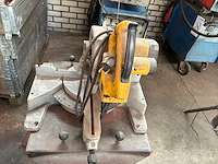 Dewalt dw701 afkortcirkelzaagmachine - afbeelding 4 van  5