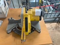 Dewalt dw701 afkortcirkelzaagmachine - afbeelding 3 van  4