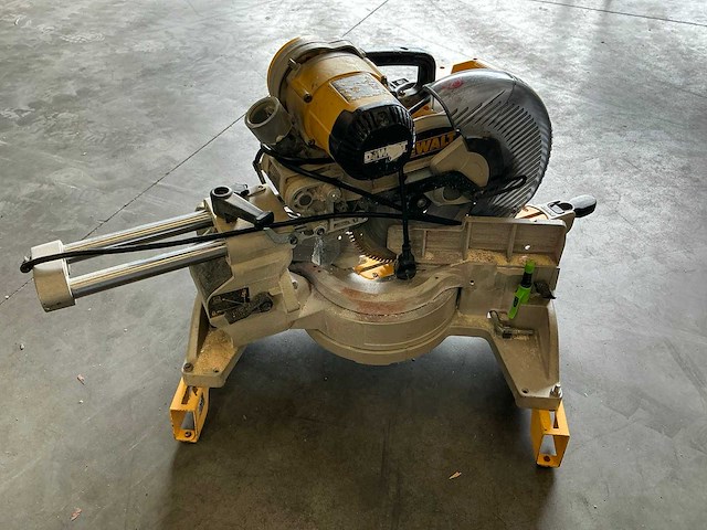 Dewalt dw717xp?-qs afkortzaag met onderstel - afbeelding 1 van  22