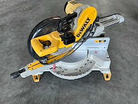Dewalt dw717xp?-qs afkortzaag met onderstel - afbeelding 18 van  22