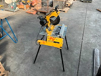 Dewalt dw743 afkortzaag met zaaggeleider - afbeelding 2 van  5