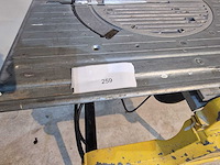 Dewalt dw743 tafel-, afkort- en verstekzaagcombinatie - afbeelding 4 van  5