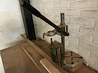 Dewalt dw771 afkortcirkelzaagmachine - afbeelding 1 van  4