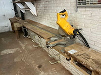 Dewalt dw771 afkortcirkelzaagmachine - afbeelding 4 van  4