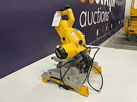 Dewalt dw771 afkortcirkelzaagmachine - afbeelding 5 van  5
