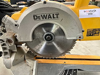 Dewalt dw771 tafelcirkelzaagmachine - afbeelding 2 van  4
