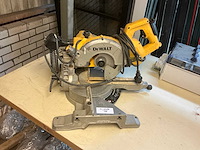 Dewalt dw777 afkortcirkelzaagmachine - afbeelding 2 van  5