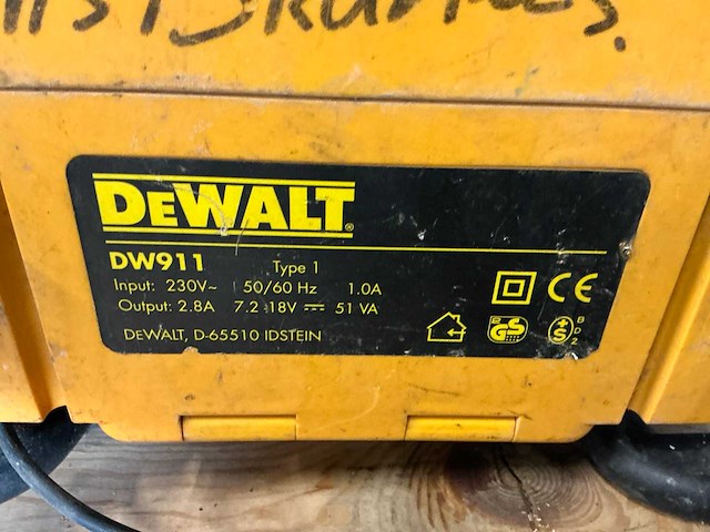 Dewalt dw911 werfradio - afbeelding 3 van  3