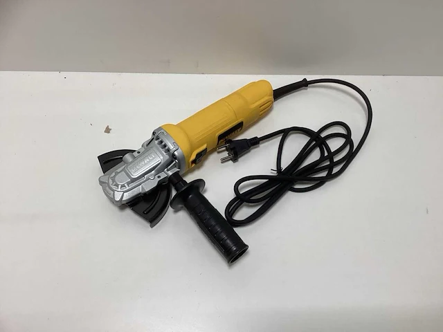 Dewalt dwe4157f haakse slijper - 900w - 125mm (platte kop) - afbeelding 3 van  6