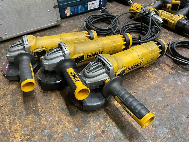 Dewalt dwe4206 haakse slijpmachine (3x) - afbeelding 2 van  6