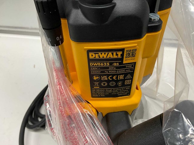 Dewalt dwe625 bovenfrees - afbeelding 9 van  9
