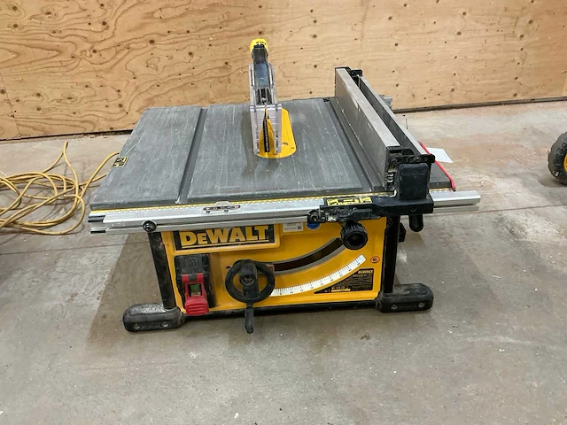 Dewalt dwe7492-qs zaagtafel - afbeelding 2 van  6