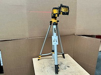 Dewalt dwq88cg bouwlaser - afbeelding 1 van  7