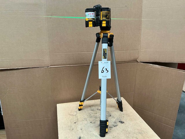 Dewalt dwq88cg bouwlaser - afbeelding 1 van  7