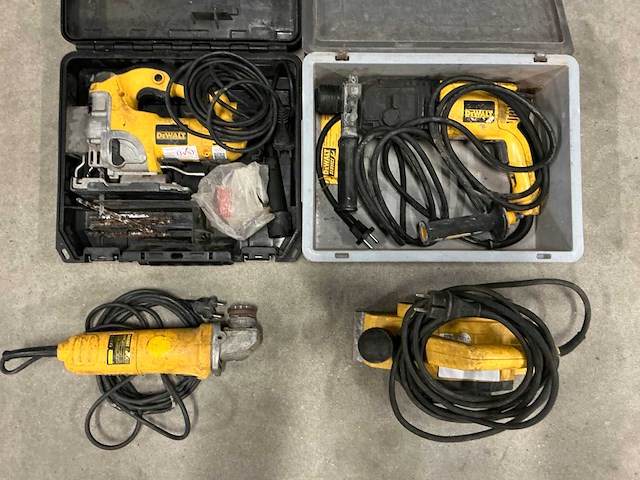 Dewalt elektrisch gereedschap (4x) - afbeelding 2 van  6