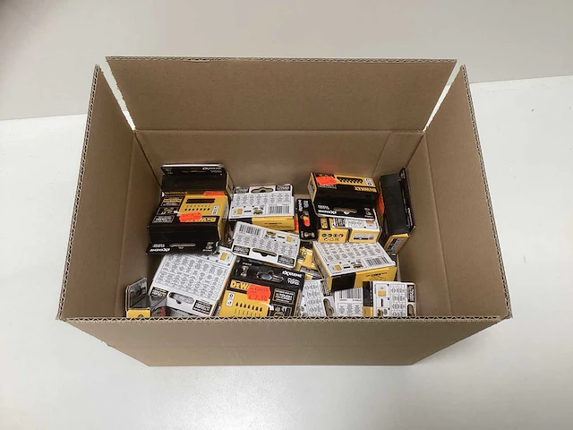 Dewalt extreme flextorq bitsets partij - afbeelding 1 van  6