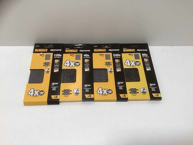 Dewalt extreme gaas schuurpapier set (93 x 190mm) - 4 pakken (40g t/m 240g) - afbeelding 5 van  5