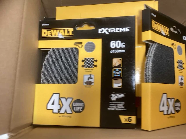 Dewalt extreme gaas schuurschijven partij - 150mm - div. korrel soorten - afbeelding 1 van  5