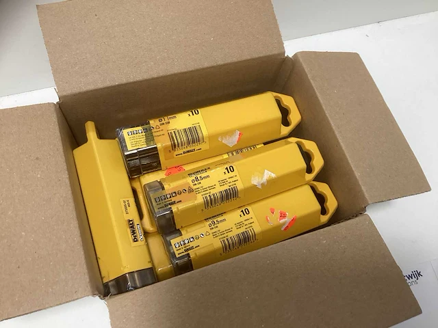 Dewalt extreme hss-g metaalboren partij - doos vol met 10-packs van diverse maten - afbeelding 4 van  5