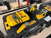 Dewalt gereedschap in koffer (3x) - afbeelding 3 van  5
