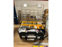 Dewalt gereedschapset met o.a. afkortzaag dhs780, accu’s 54v 9.0ah en snellader - afbeelding 15 van  15