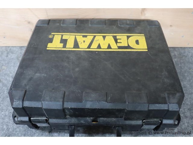 Dewalt gereedschapskoffer (leeg) - afbeelding 3 van  3