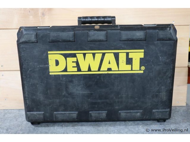 Dewalt gereedschapskoffer (leeg) - afbeelding 1 van  3