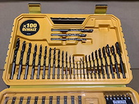 Dewalt gevulde gereedschapskoffer - afbeelding 1 van  2