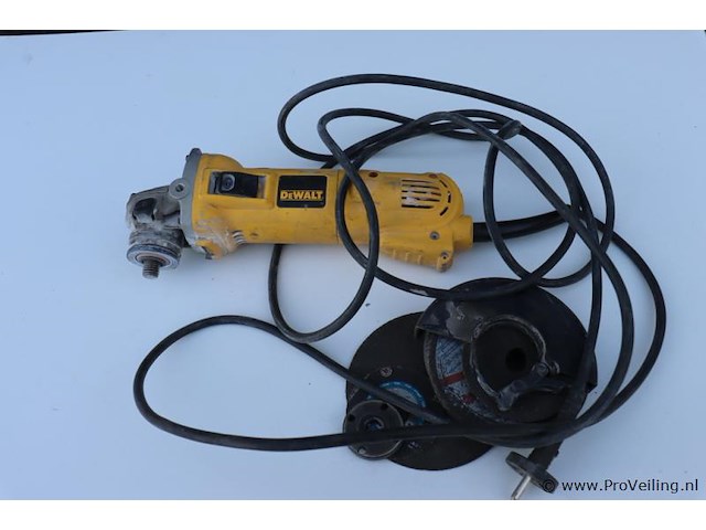 Dewalt haakse slijper d28113 - afbeelding 1 van  5