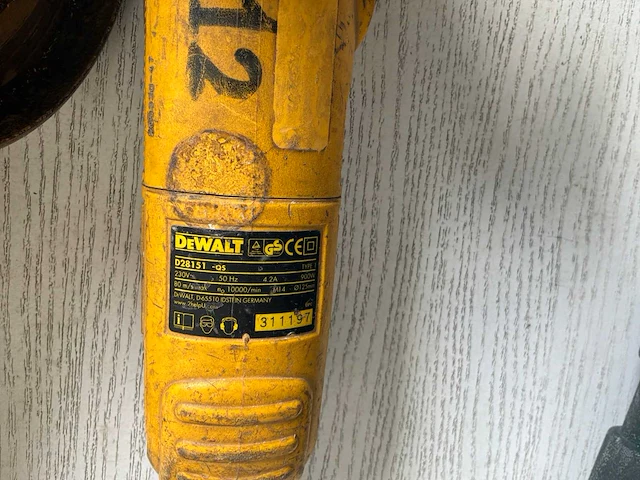 Dewalt haakse slijpmachine (4x) - afbeelding 6 van  6