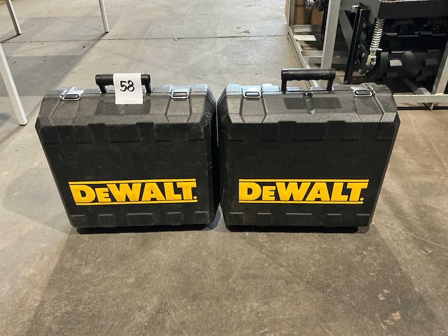 Dewalt koffer (2x) - afbeelding 1 van  4