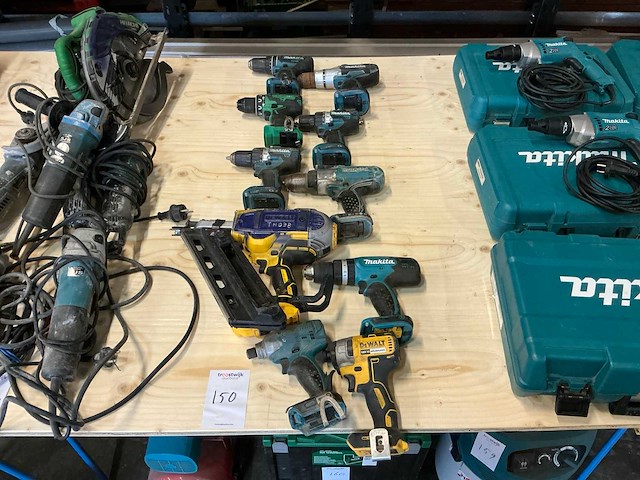 Dewalt / makita / hitachi accugereedschap (10x) - afbeelding 1 van  4
