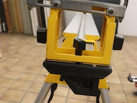 Dewalt onderstel voor afkort- en verstekzagen de7033-xj, type 4 - 103x75x82cm - afbeelding 7 van  9