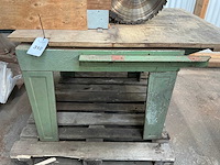 Dewalt radiaalafkortzaagmachine - afbeelding 8 van  10